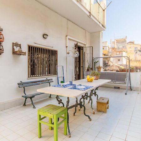 Arte House In The Historical Catania - Happy Rentals Екстер'єр фото
